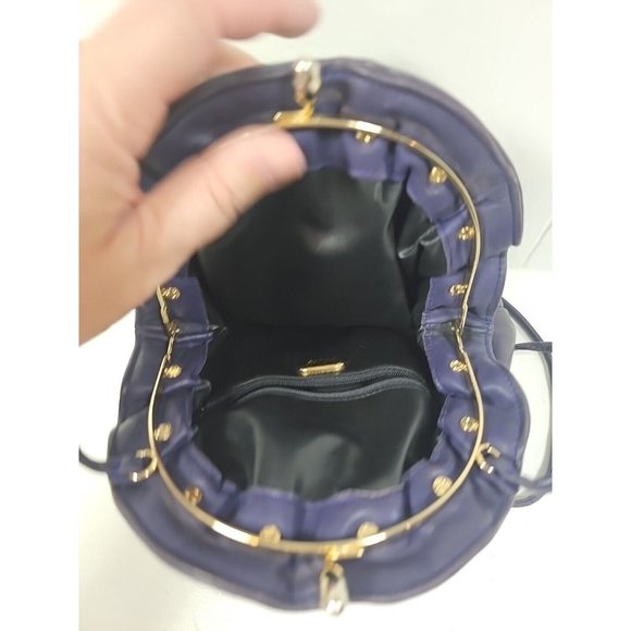 Ande Vintage Purple Leather Crossbody Shoulder Grommet Shell Top Latch Top - Picture 3 of 7